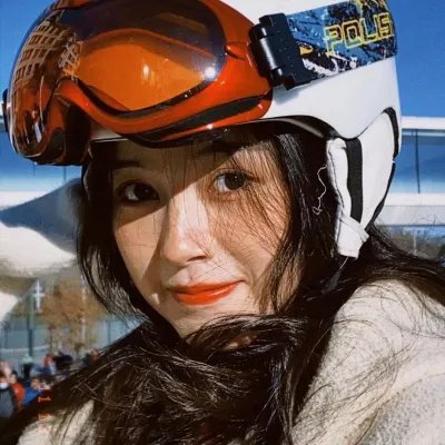 隔窗恋爱:咫尺相望